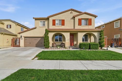 429 Red Lion Way, Newman, CA, 95360 | Card Image