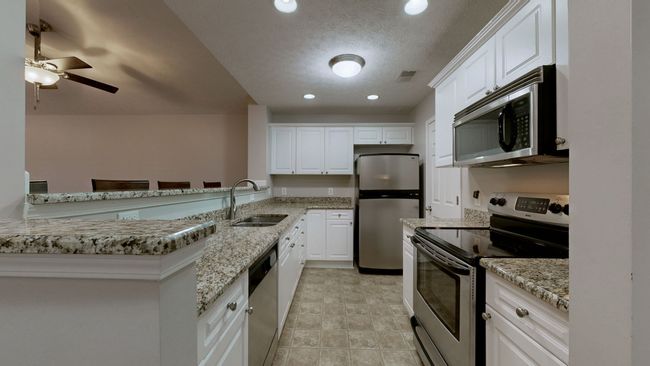 UNIT-202 - 816 Lock 4 Rd, Condo with 3 bedrooms, 2 bathrooms and 2 parking in Gallatin TN | Image 8