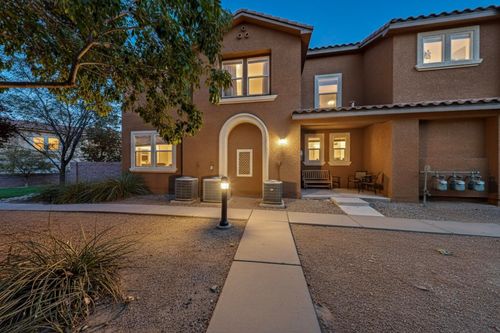 unit-1404-601 Menaul Blvd Ne, Albuquerque, NM, 87107-1572 | Card Image
