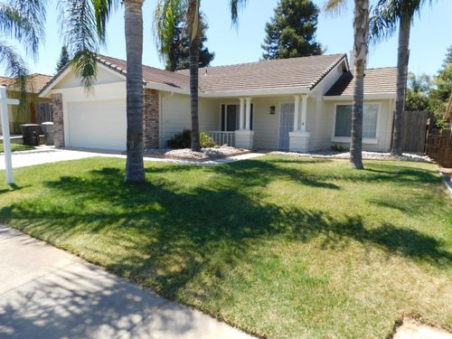 516 View Point Ave, Oakdale, CA, 95361-8865 | Card Image