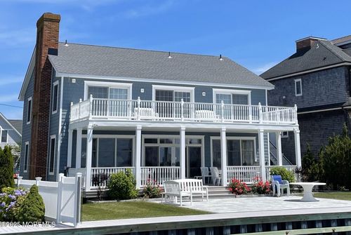 1118 Barnegat Ln, Mantoloking, NJ, 08738-1602 | Card Image