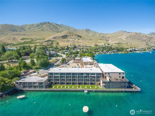 615-322 W Woodin Ave, Chelan, WA, 98816-9152 | Card Image