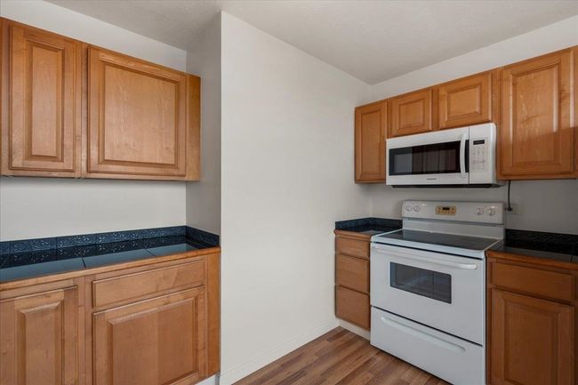 APT-203 - 495 Liholiho St, Condo with 2 bedrooms, 2 bathrooms and null parking in Wailuku HI | Image 22