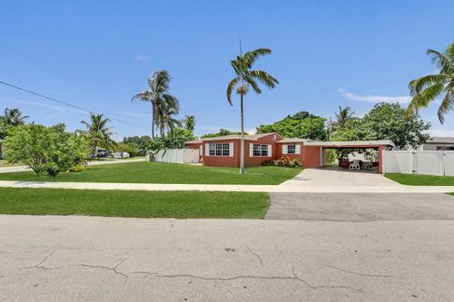 1302 S 23rd Avenue, Hollywood, FL, 33020 | Card Image