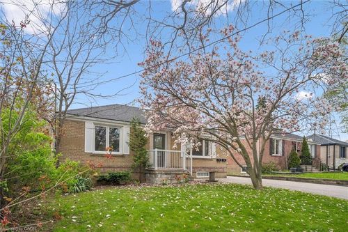 1262 Homewood Dr, Burlington, ON, L7P2M6 | Card Image