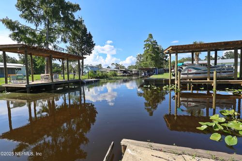 138 Edgewater Rd, SATSUMA, FL, 32189-2116 | Card Image