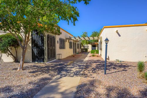 192 W Calle Del Ano, Green Valley, AZ, 85614 | Card Image