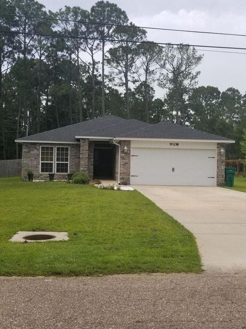 9108 Timber Ln, Navarre, FL, 32566-1107 | Card Image