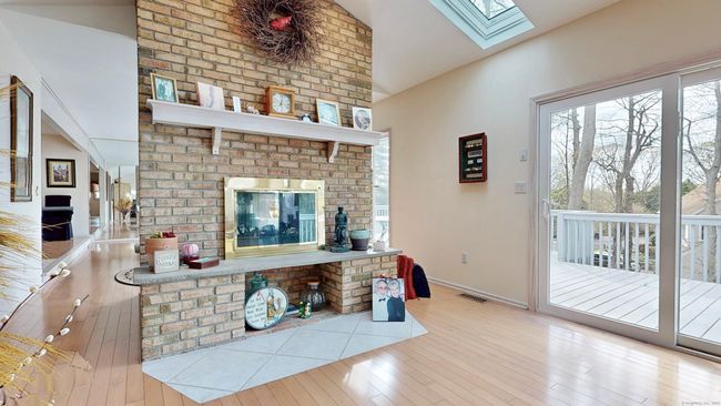 349 - 349 Green Rock, Condo with 2 bedrooms, 3 bathrooms and null parking in Shelton CT | Image 4