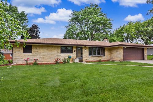 S68W13026 Bristlecone Lane, Muskego, WI, 53150 | Card Image