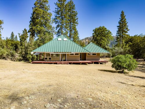 5680 Yosemite Fall Rd., Mariposa, CA, 95338 | Card Image