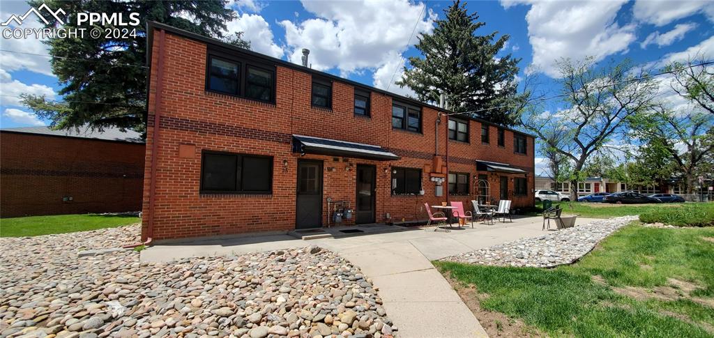 Paseo Rd, Colorado Springs, CO 80907