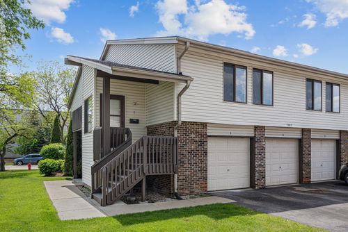 1-7557 Bristol Ln, Hanover Park, IL, 60133-7259 | Card Image