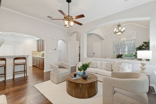 6206 Shoal Creek Trl, Garland, TX, 75044-3841 | Card Image