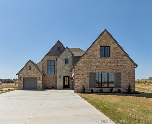 10926 N 86th East Ave, Owasso, OK, 74055 | Card Image