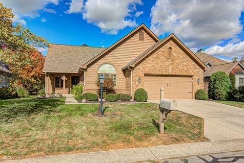 7248 River Glen Dr, Fishers, IN, 46038-2746 | Card Image