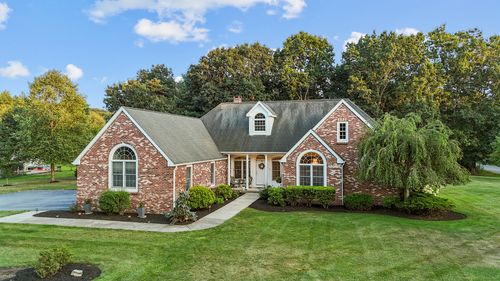 103 Gloria Ave, Killingly, CT, 06239-4210 | Card Image
