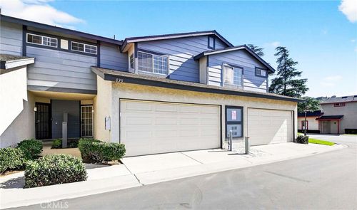 835 Granite Privado, Ontario, CA, 91762 | Card Image