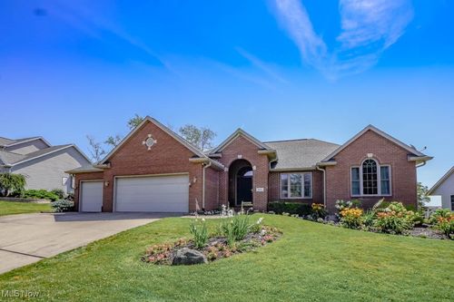 1120 Kelly St Sw, Massillon, OH, 44647-7318 | Card Image