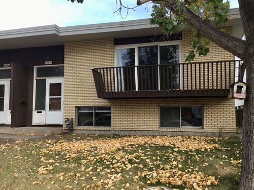 4824 Varsity Dr Nw, Calgary, AB, T3A1A3 | Card Image