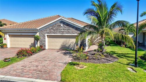 8290 Venetian Pointe Dr, FORT MYERS, FL, 33908-6005 | Card Image