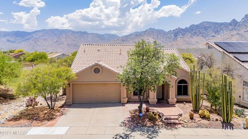 11776 N Labyrinth Dr, Oro Valley, AZ, 85737-3438 | Card Image