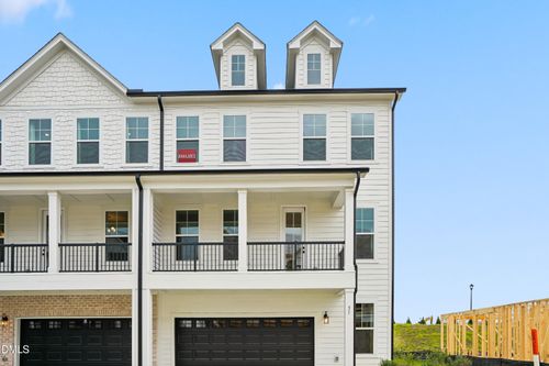 51 E Tiger Lily Trl, Clayton, NC, 27527-8043 | Card Image