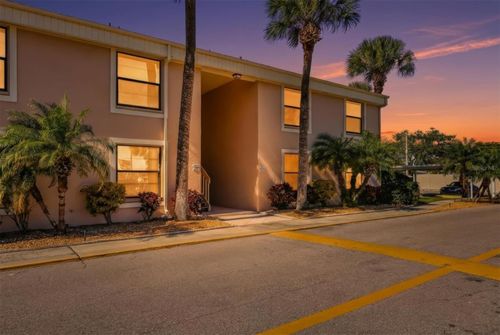 6343 Manatee Ave W, Bradenton, FL, 34209-2372 | Card Image