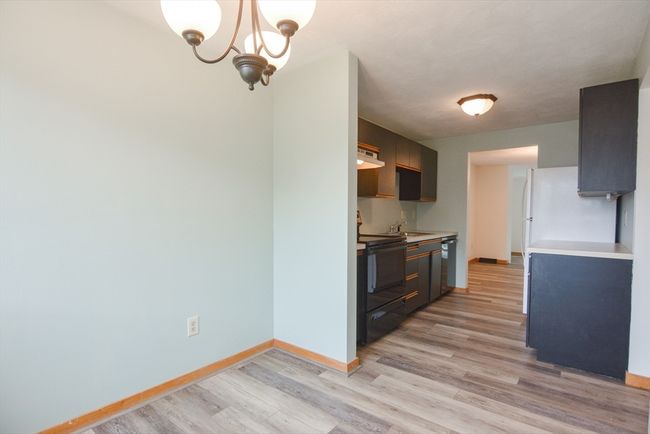 APT-106 - 31 Blithewood Ave, Condo with 2 bedrooms, 2 bathrooms and 1 parking in Worcester MA | Image 10