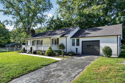 299 W Shellsford Rd, McMinnville, TN, 37110-3413 | Card Image