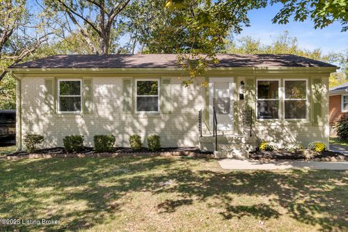 3113 Cabinwood Dr, Louisville, KY, 40220-2605 | Card Image