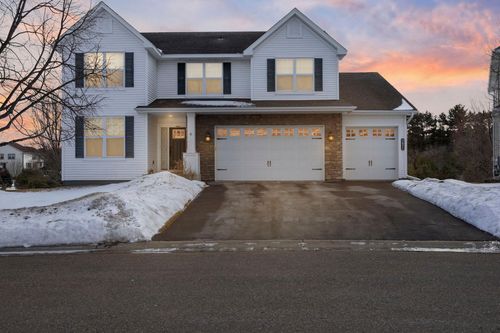 3451 White Pine Way, Stillwater, MN, 55082-7050 | Card Image