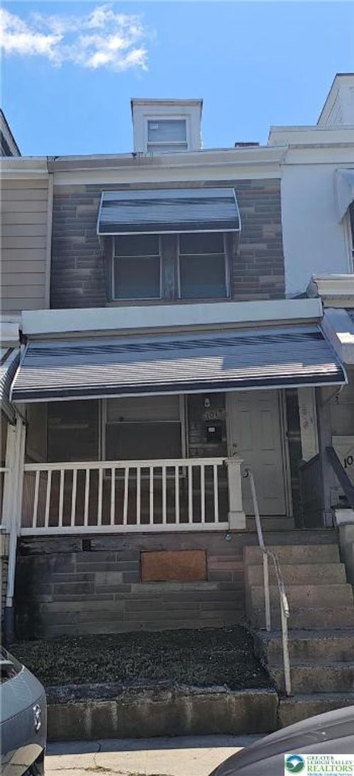 1019 Birch St, Reading, PA, 19604-2217 | Card Image
