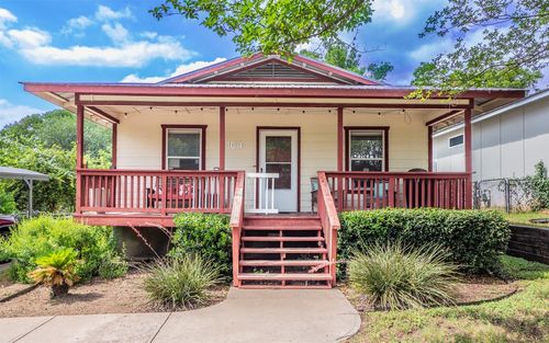 2104 New York Ave, Austin, TX, 78702-1728 | Card Image
