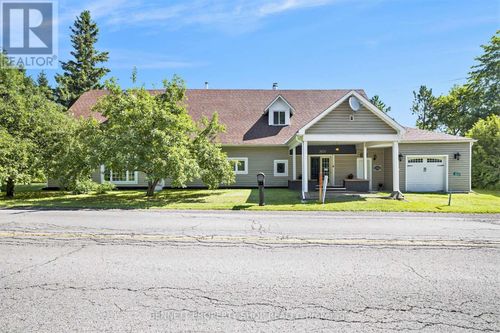 3834 Woodkilton Rd, Woodlawn, ON, K0A3M0 | Card Image