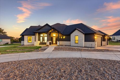 117 Tambra Lea Ln, Liberty Hill, TX, 78642-2359 | Card Image