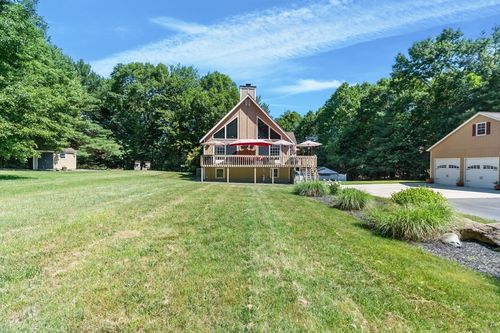 12 Dakel Dr, Assonet, MA, 02702-1951 | Card Image