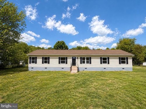10504 Benchmark Rd, FREDERICKSBURG, VA, 22408-0203 | Card Image