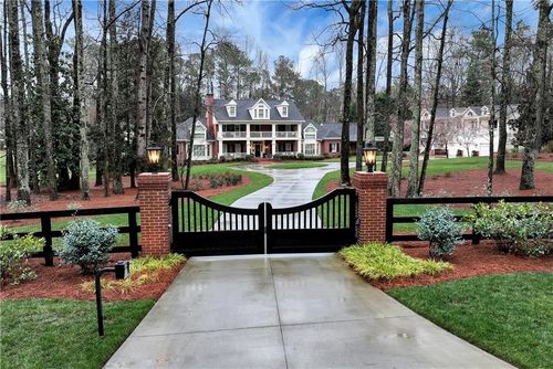 345 Bardolier, Johns Creek, GA, 30022-5129 | Card Image
