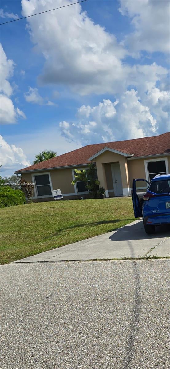 Residential in Lehigh Acres 4
