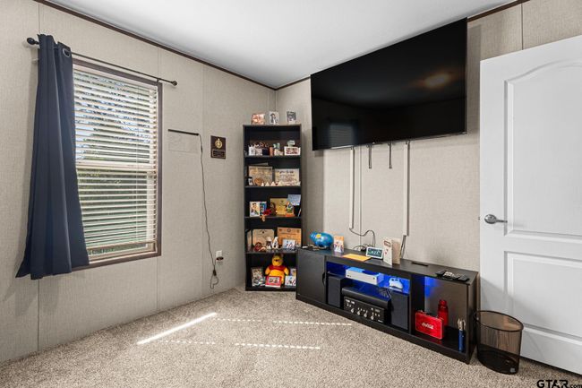 631 Red Bud Cir, House other with 4 bedrooms, 2 bathrooms and null parking in Bullard TX | Image 25