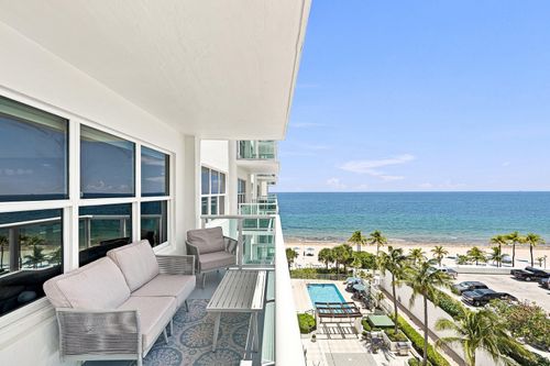 704-3550 Galt Ocean Dr, Fort Lauderdale, FL, 33308-6848 | Card Image