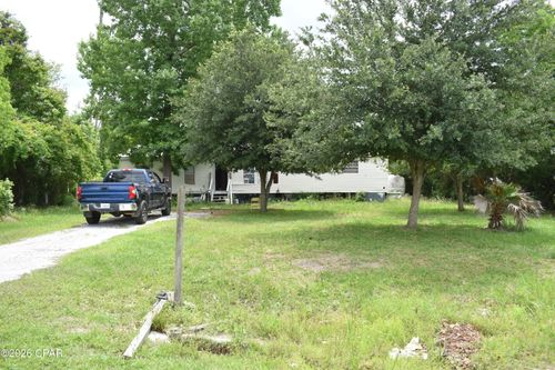 9212 Doe Cir, Southport, FL, 32409-2055 | Card Image