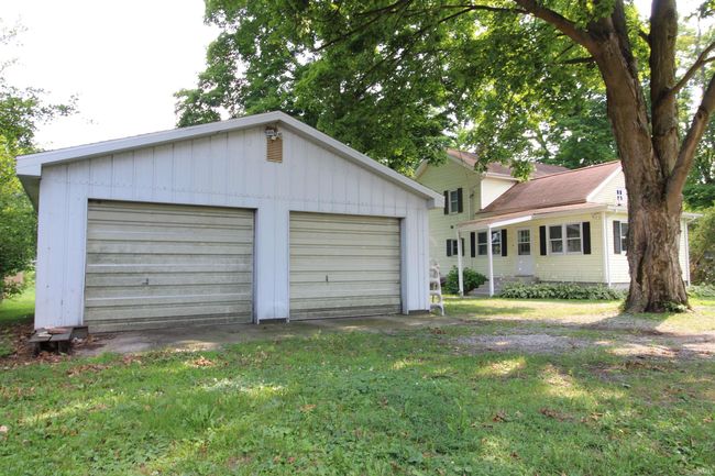 11 Water St, House other with 5 bedrooms, 2 bathrooms and null parking in Union Mills IN | Image 19