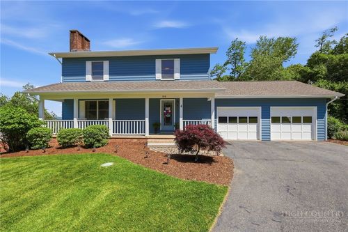 104 Northridge Dr, Boone, NC, 28607-7134 | Card Image