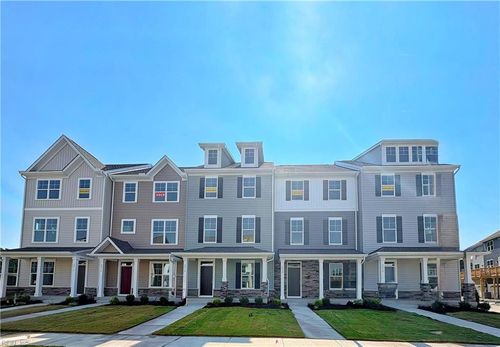 2020 Stanford Ln, Newport News, VA, 23608-7779 | Card Image