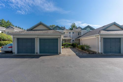 141-14154 103 Ave, Surrey, BC, V3T4Z6 | Card Image