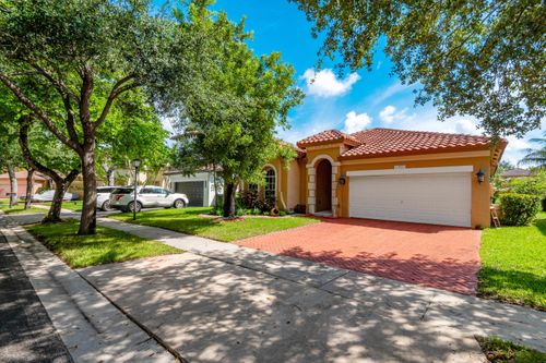 13923 Sw 50th St, Miramar, FL, 33027-5950 | Card Image