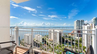 2704 - 185 Se 14th Ter, Condo with 2 bedrooms, 2 bathrooms and null parking in Miami FL | Image 3