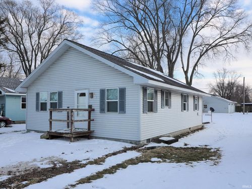 611 E Elm St, Rensselaer, IN, 47978-2311 | Card Image